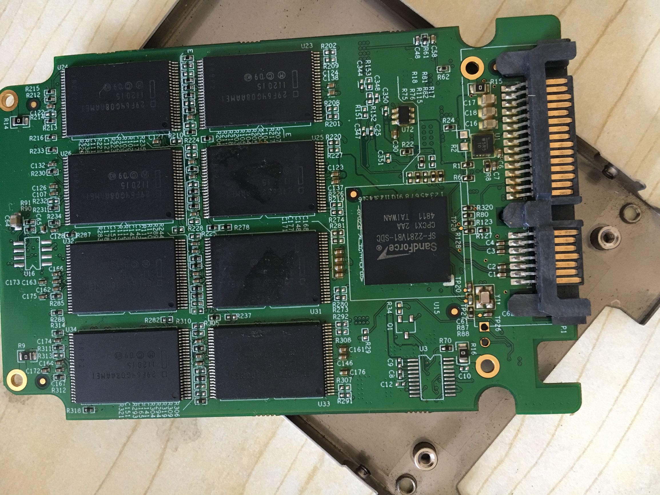 十年前120g固态硬盘当时多少钱,128g的固态硬盘何时发售的