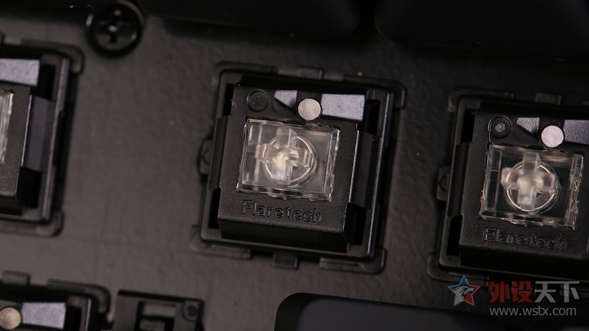 akkoducky联名键盘,akkoducky粉色键盘