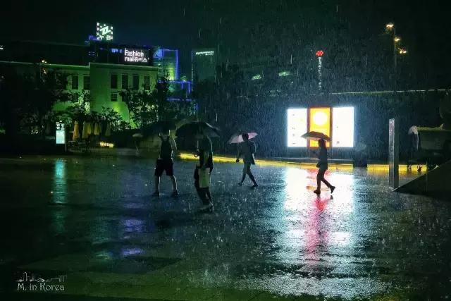 首尔购物攻略美食,首尔有什么好吃的便宜的