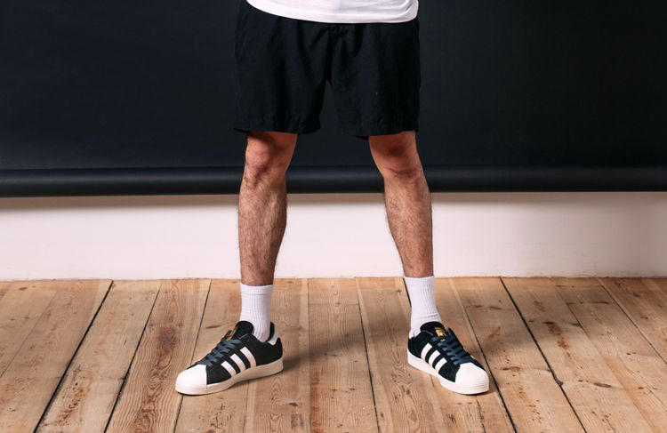 脚踩贝壳头，让你走出巨星潮流