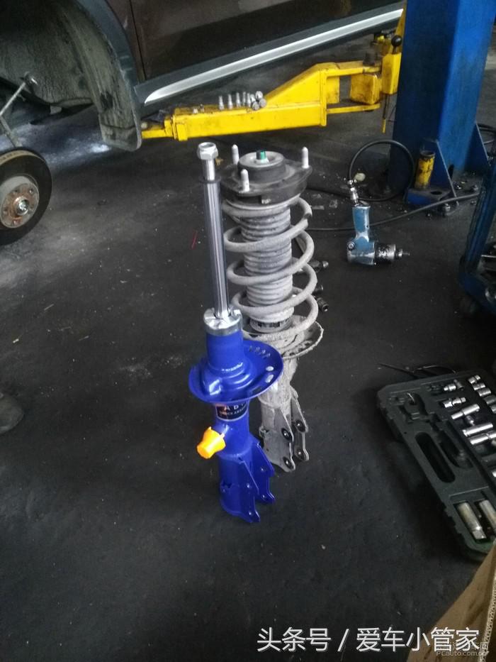 荣威前减震器怎样调节软硬,老师傅手工改进汽车