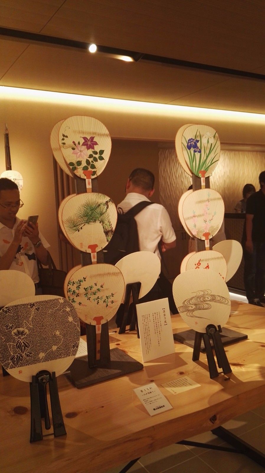 日本人从中国拿走多少古董,日本人从中国抢走的文物