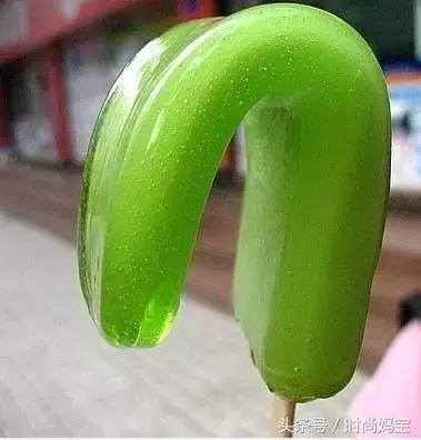 汪涵把80后的零食搬出来,汪涵吃槟榔主持节目