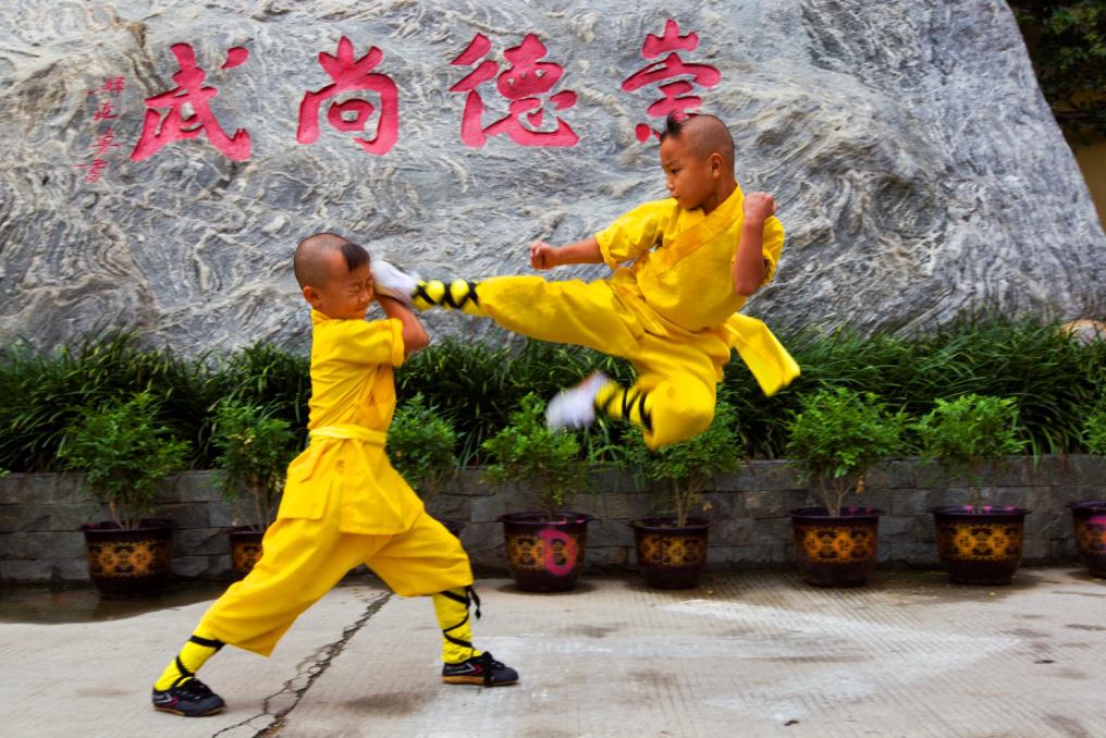 王洪祥少林功夫,王洪祥切磋民间少林弟子