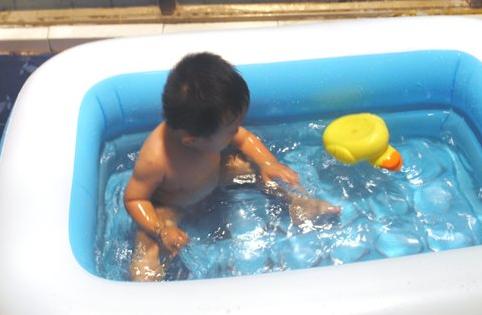 感冒发烧引起小儿癫痫发作怎么办,小孩发烧导致癫痫是先天还是后天