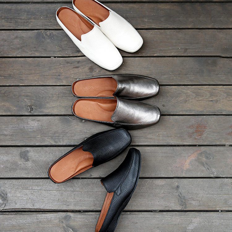 哇哇哇！中国大妈的澡堂拖成时尚标杆了？