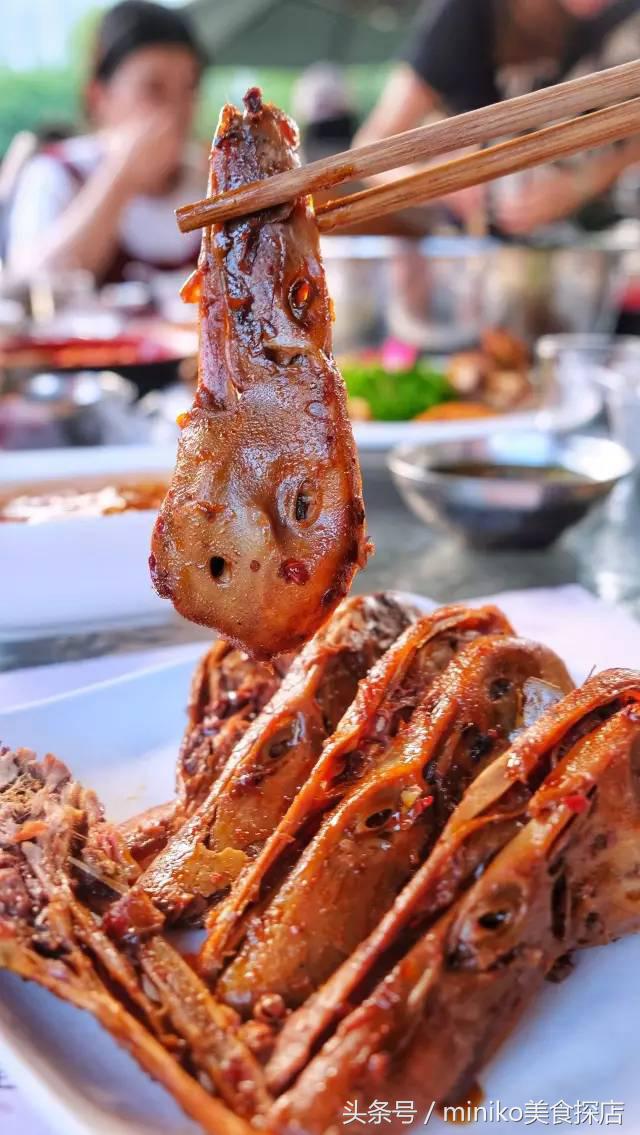 到成都必点的夜宵,一起去成都必打卡的地道馆子