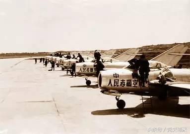 中国空军70周年纪念军表,纪念建军90周年防空兵传奇