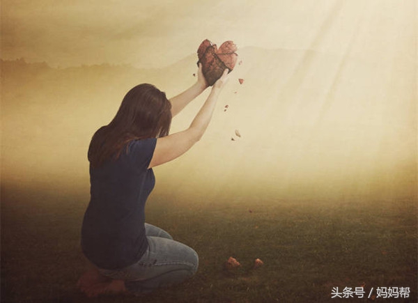 hcg30没出血是宫外孕还是生化,生化妊娠或者宫外孕小腹会疼吗