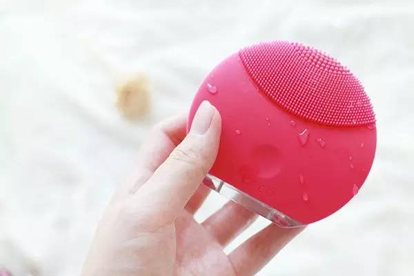 luna洁面仪清洁方法,清洗luna洁面仪