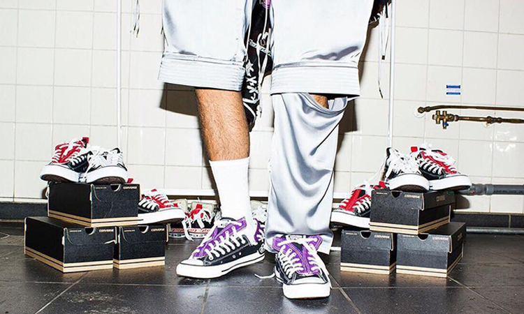 一双鞋带改造匡威,匡威联名款鞋