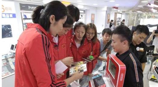 中国女排朱婷年薪,中国女排血拼