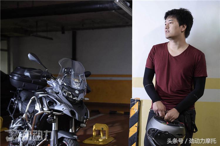 钱江trk502,贝纳利金鹏trk502和凯越500x怎么选