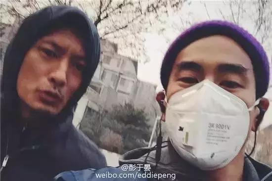 一天就能练出来的腹肌马甲线,这才是真正的腹肌马甲线