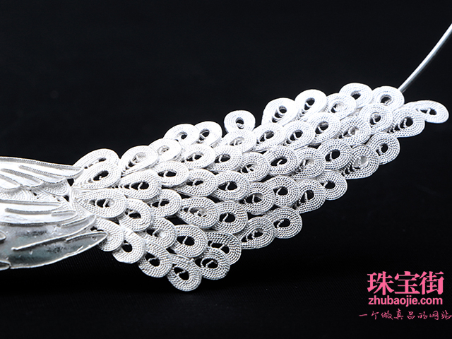 楚乔传明显的漏洞,楚乔传银饰指间刃发黑