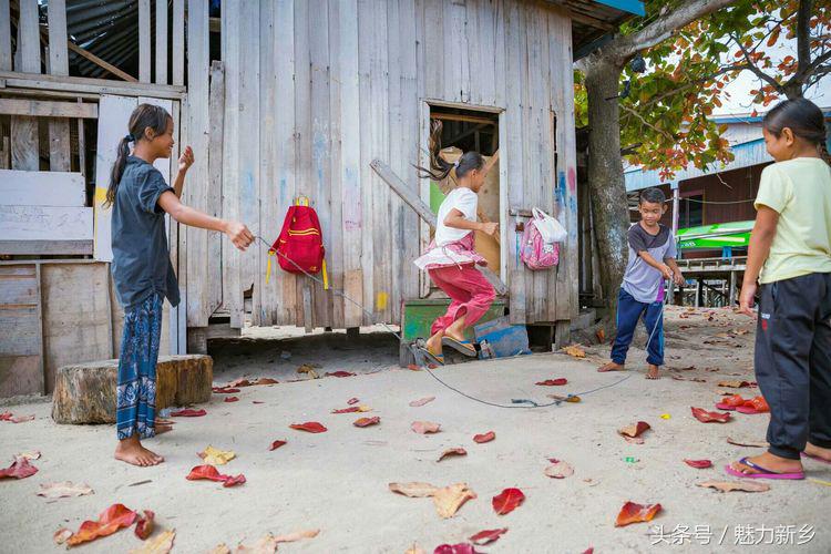 仙本那跳岛简介,仙本那跳岛图