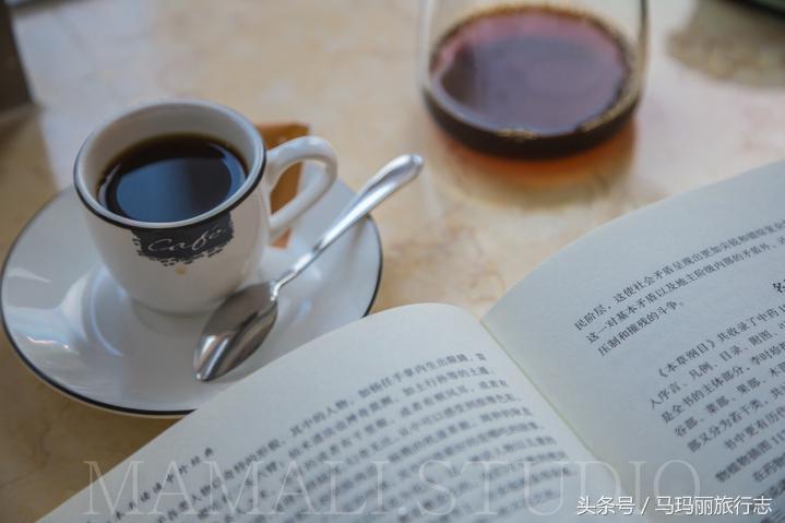 住赏气质喆啡，一辆复古老爷车把你接到咖啡馆的家