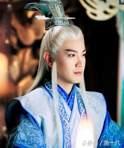 古装帅哥白发,十大古装白发男神
