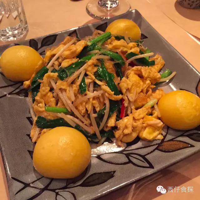 Bistro红墙小馆:繁星点点小酌处深幽院落瓦块鱼