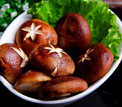 月经不调补什么营养,月经不调喝什么药补气血又调理