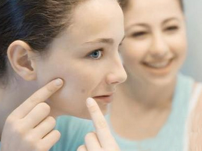 脸部痘痘分布图原因,面部起痘痘位置和原因图片