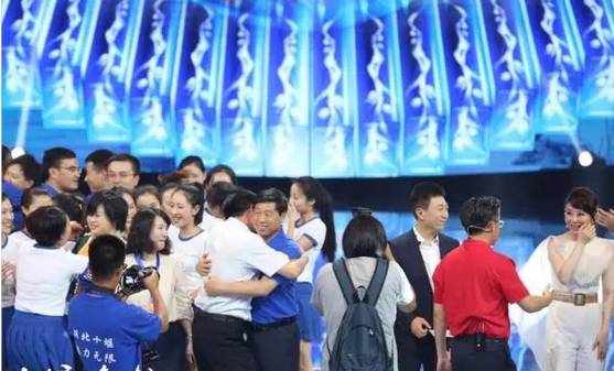 微新闻｜您的一票，至关重要！每日一票！为荣誉而战，每个竹溪人再接再厉啊……