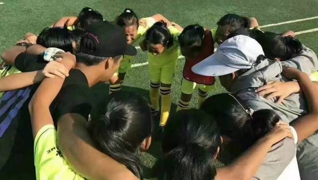 厉害了，一所乡村小学获浙江省校园足球总决赛亚军！