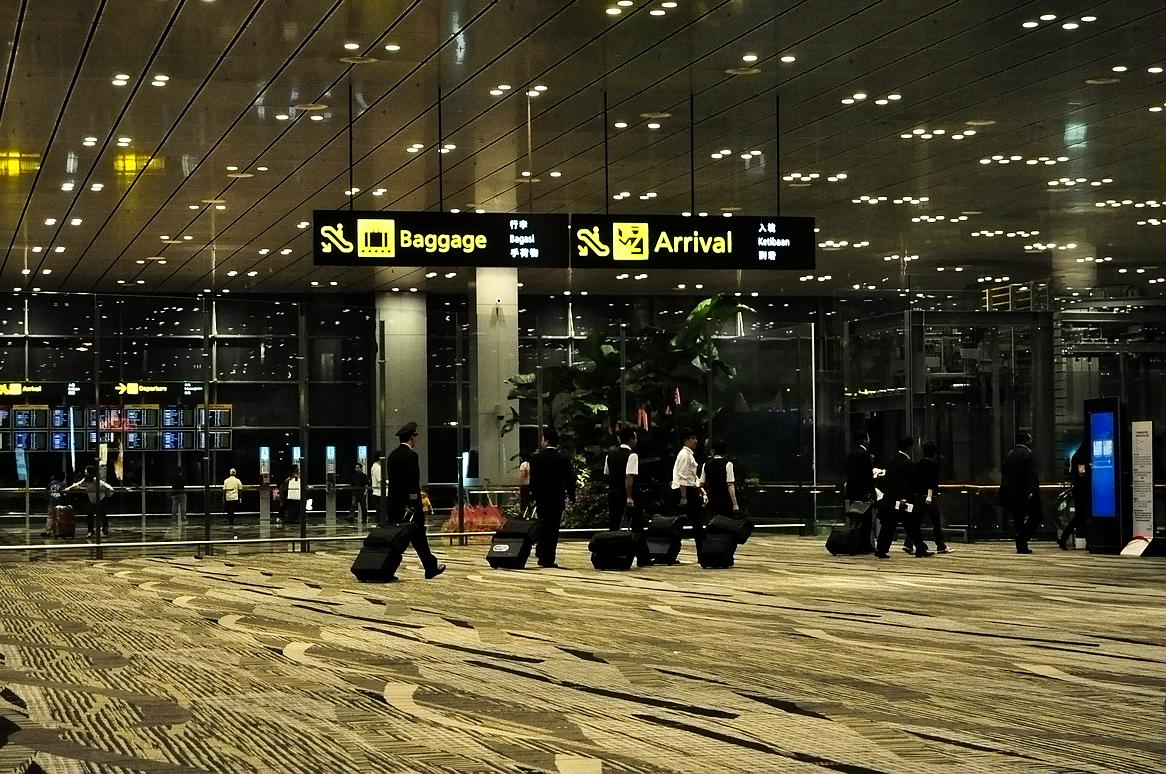 睡过了？要错过飞机了？该咋办？