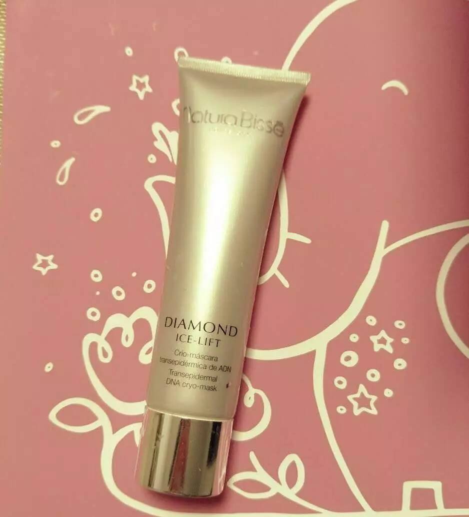 简单快速让皮肤水嫩的方式,怎么让皮肤像剥壳鸡蛋一样光滑