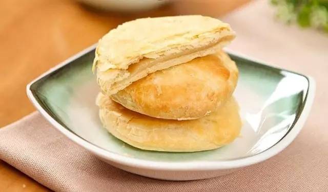 澳门手信钜记凤梨酥,台湾手信这个牌子凤梨酥怎么样