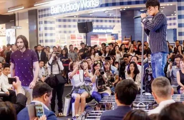 还在翻墙找小众潮牌？国外潮人已经爱上中国的TA