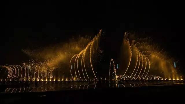 大连东港音乐喷泉图片高清,大雁塔音乐喷泉水舞光影