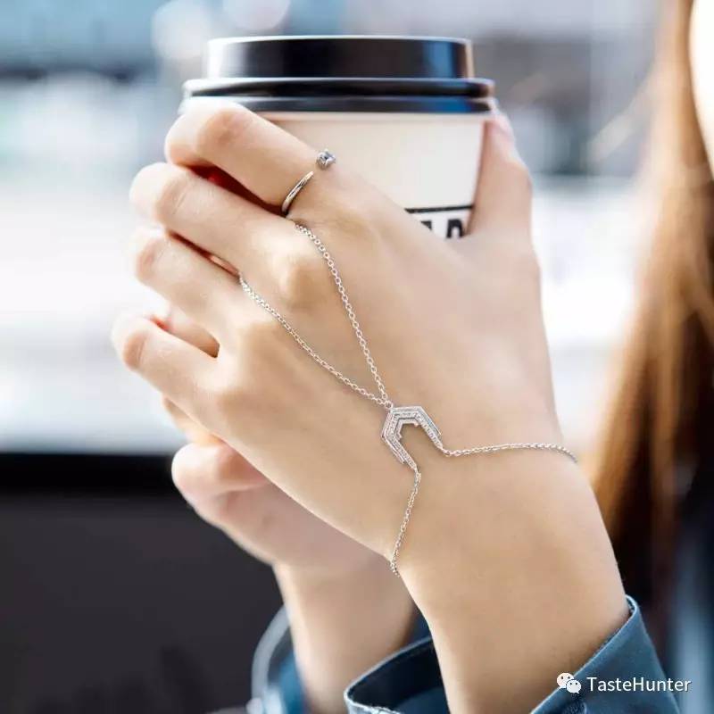 爱Jewelry｜投行韩妹跨界打造英国小众首饰