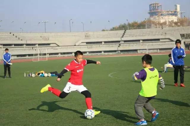 国家青少年特色足球学校,全国首批青少年足球特色学校