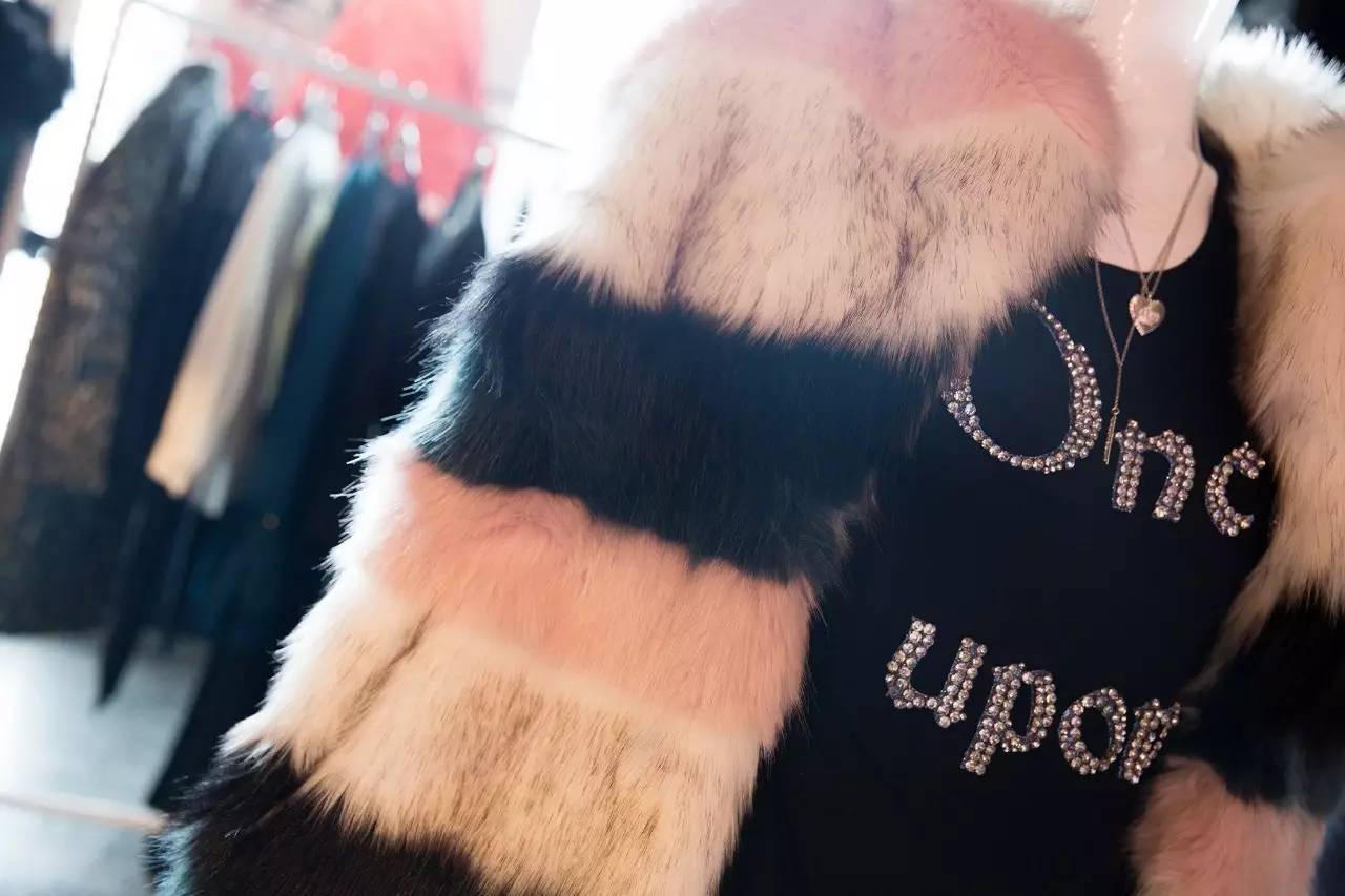 明星爱穿的洛杉矶潮牌,超模带货