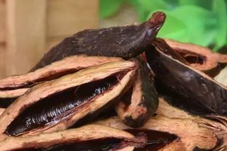 槟榔吃多了嘴会苦吗,槟榔吃多了心如火烧怎么办