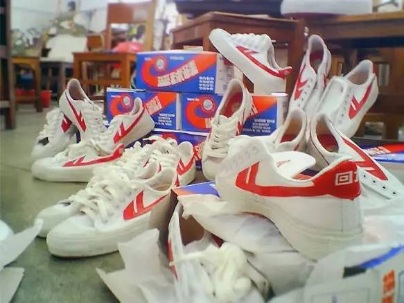 有没有像回力这样的国产衣服品牌,像回力但又不是回力的牌子有哪些