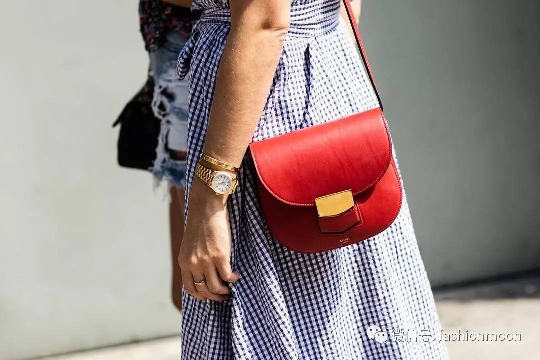 适合刚入职场的大学生的包包,50岁职场女人大牌包包