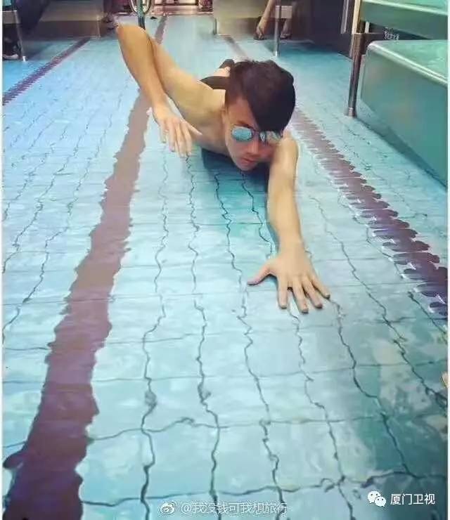 车厢变成运动场!台北推“世大运列车”吸睛