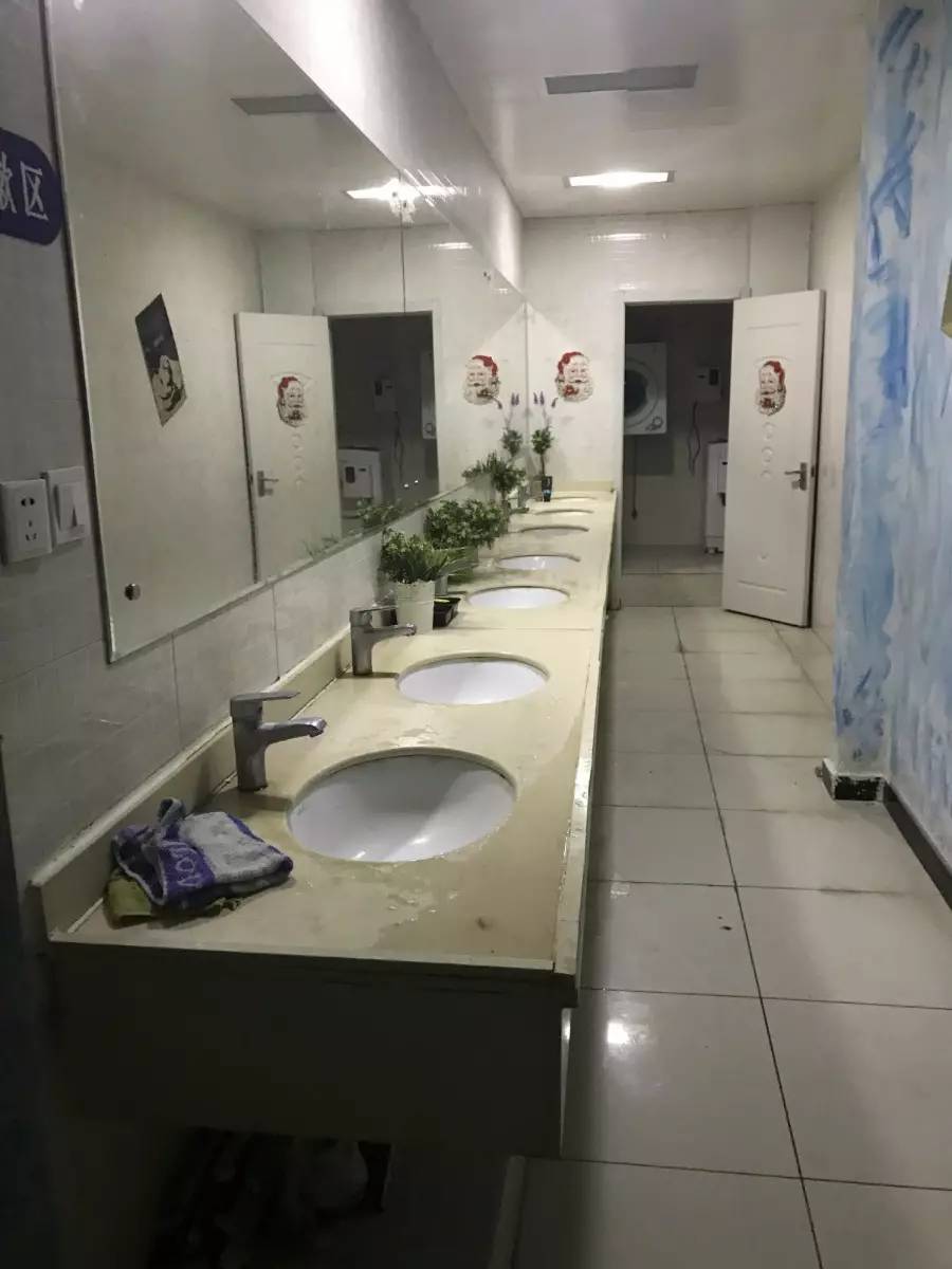 太空舱酒店为什么不建议住,太空舱酒店的缺点