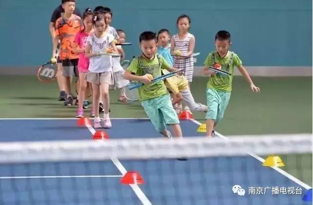 南京全民健身中心篮球馆,南京全民体育活动