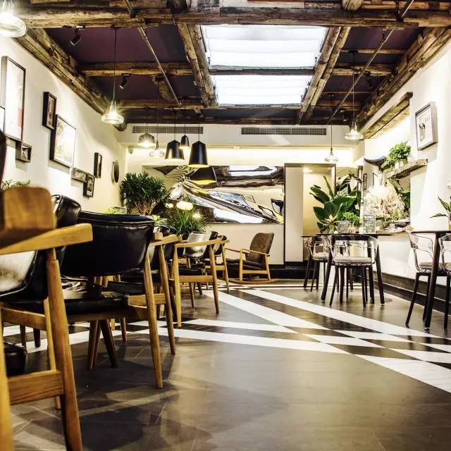 我的前半生经历跌宕起伏,我的前半生就已经是传奇