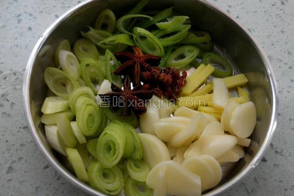 家常炖鲤鱼放醋吗,家常炖鲤鱼