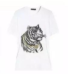 各大牌的正确发音,教你名牌正确发音