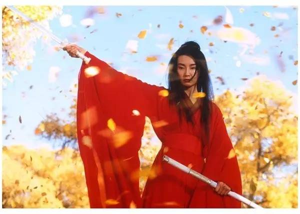 解构英雄,解构英雄对现代社会更有利