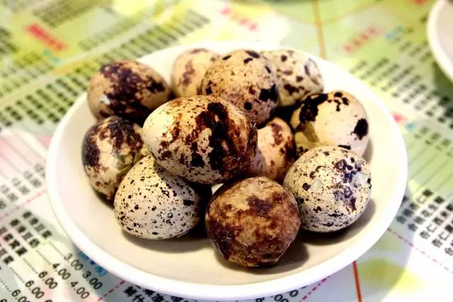 肇庆骑楼街的糖水店,肇庆端州菠萝糖水