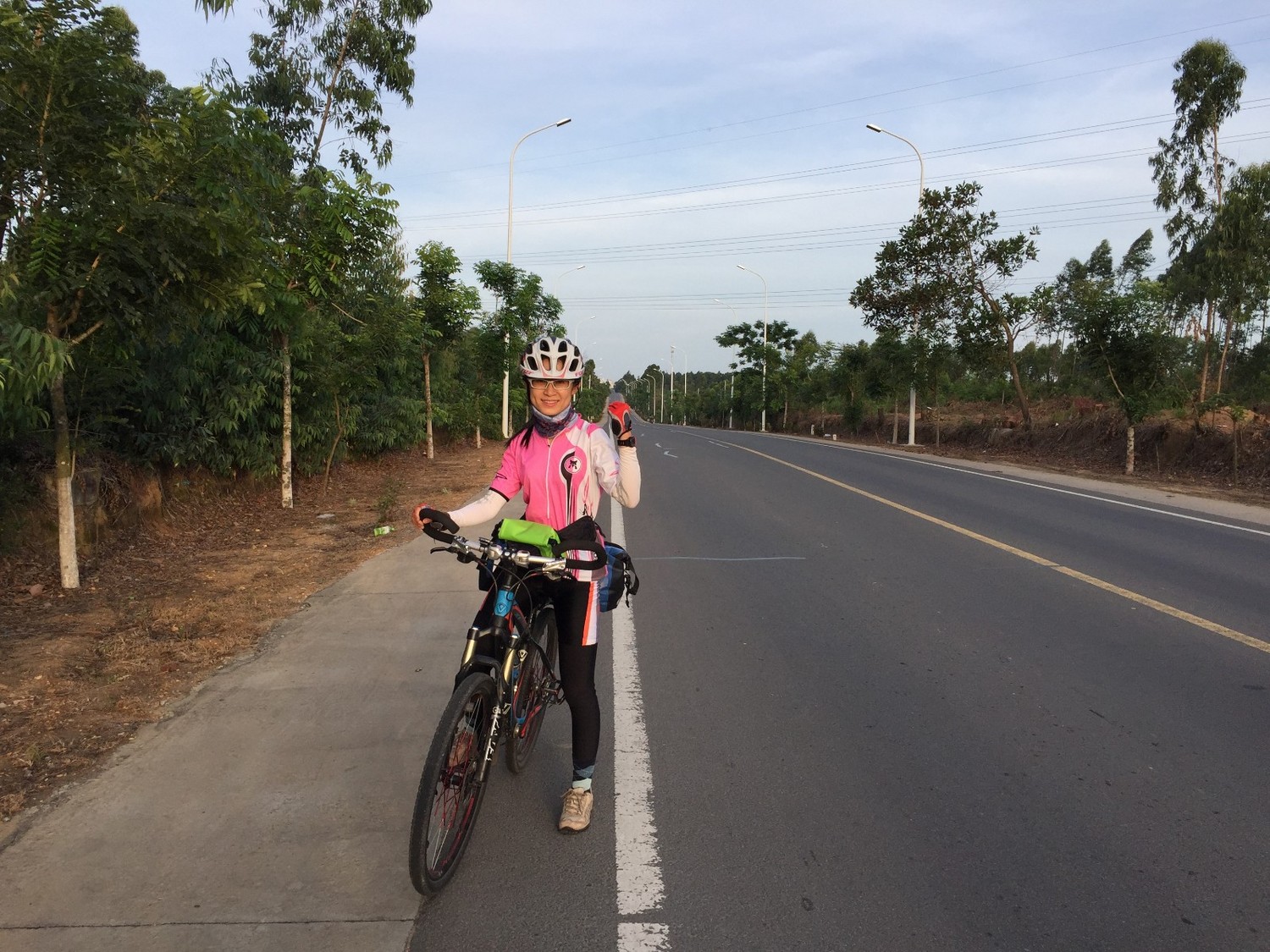 单车骑行环海南岛攻略,环海南岛骑行一圈花费