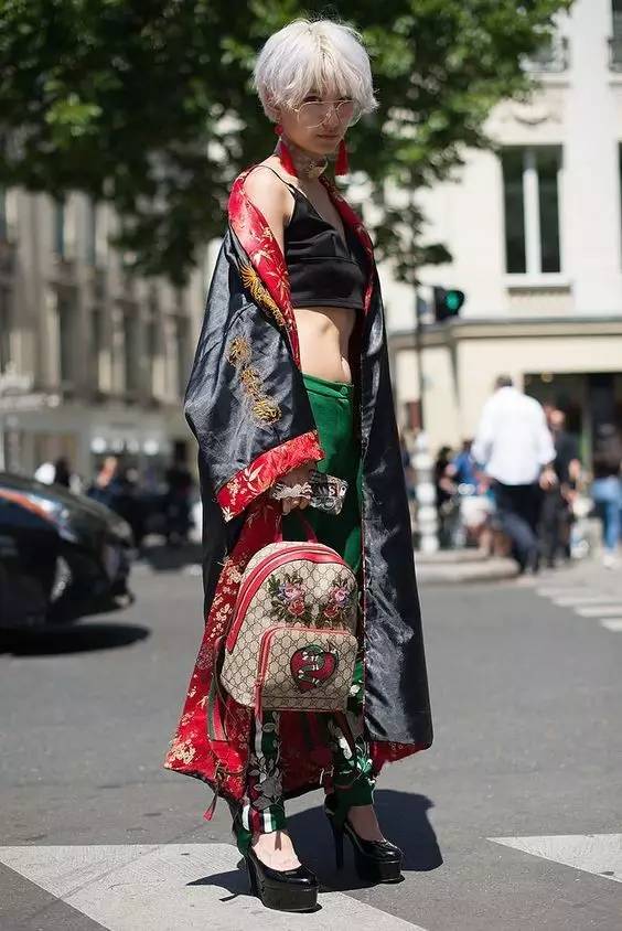 这个秋天流行“长长长长长”，美！炸！了！