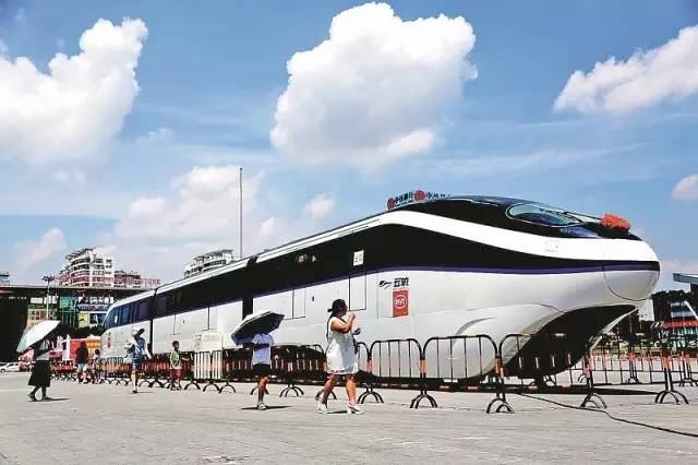 「新闻下午茶」求助！儿子意外死亡，儿媳离家出走，丈夫车祸身亡……北流六旬阿婆抚养五个未成年孙女！