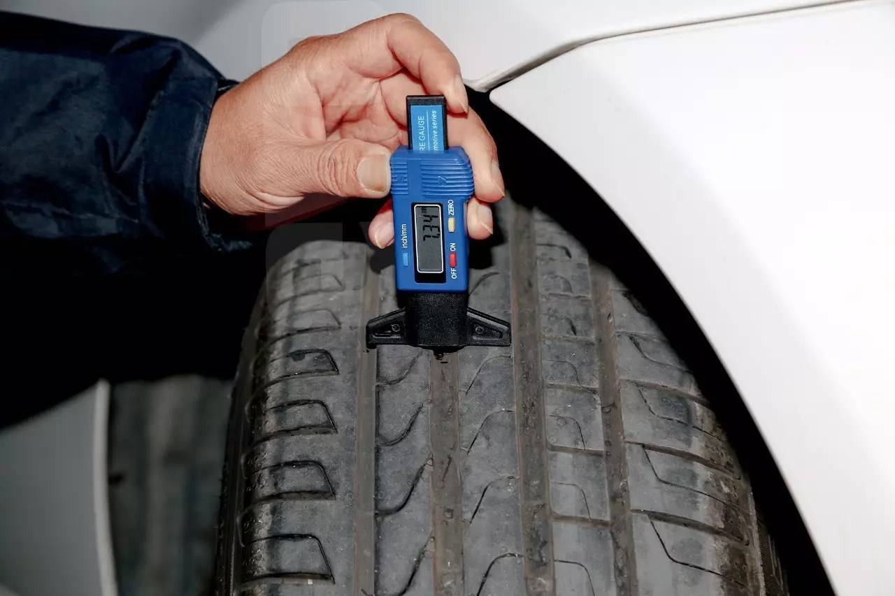 倍耐力cinturatop7怎么区分一代二代,cinturatop7轮胎好吗